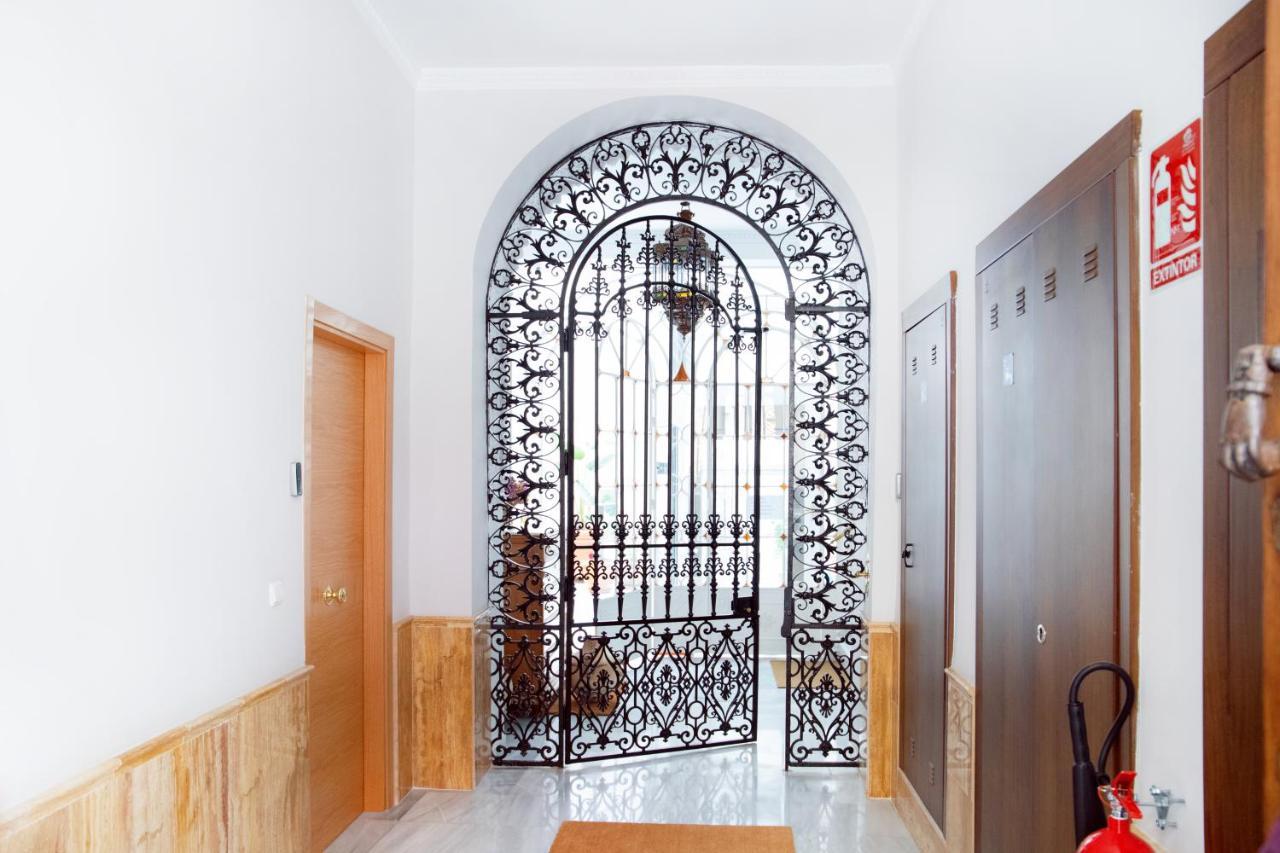 Hispalis Casa Palacio Apartment Seville Luaran gambar