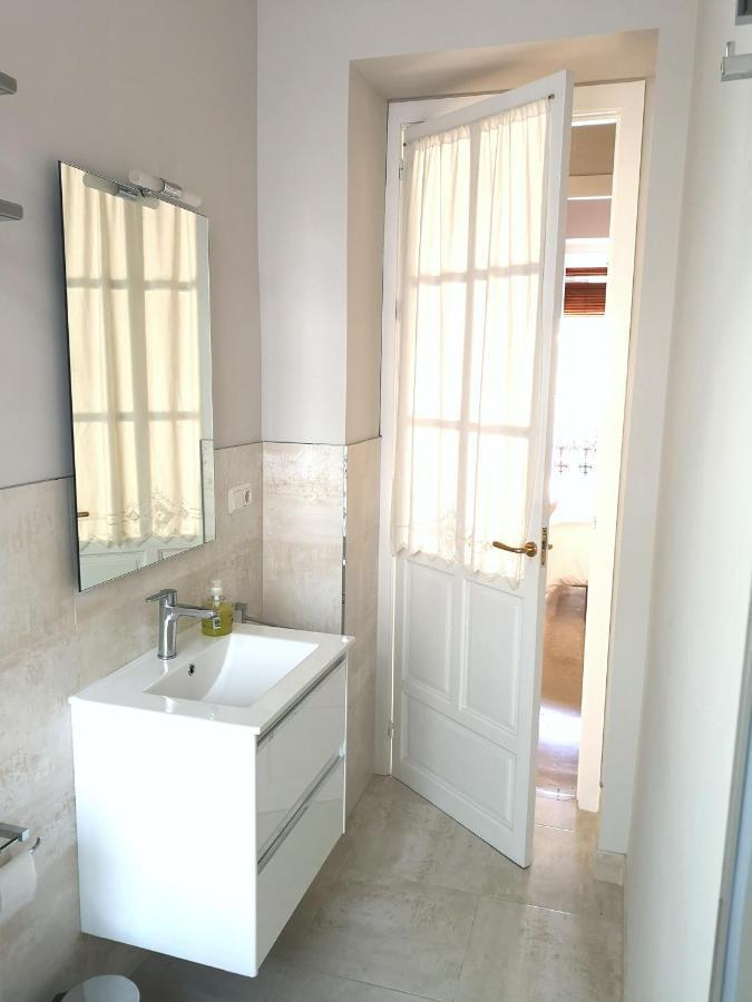 Hispalis Casa Palacio Apartment Seville Luaran gambar